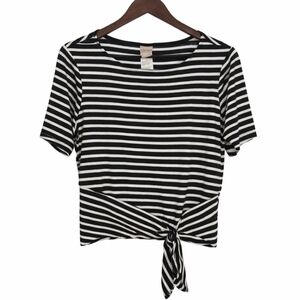 Chicos Black White Striped Tie Front Short Sleeved Top Sz 2 (Lg)